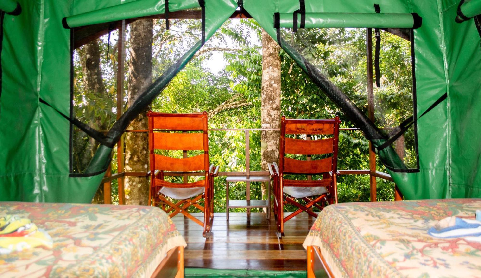 Luna Lodge Carate Екстер'єр фото